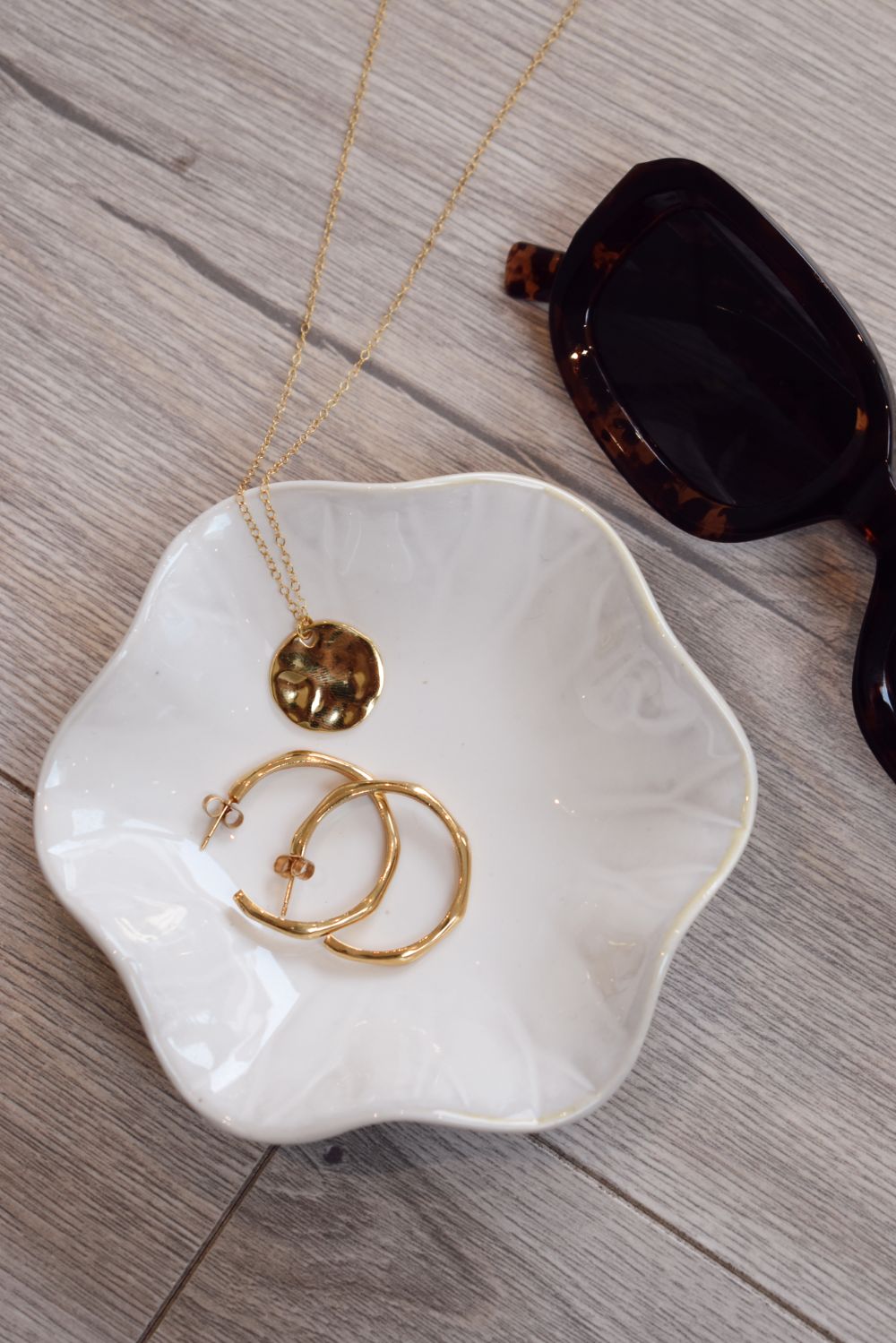 Gift Giving Guide - Livetta