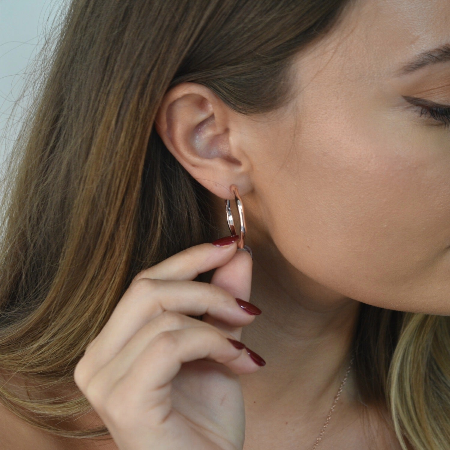 Rose gold Angled Hoop Earrings - Livetta