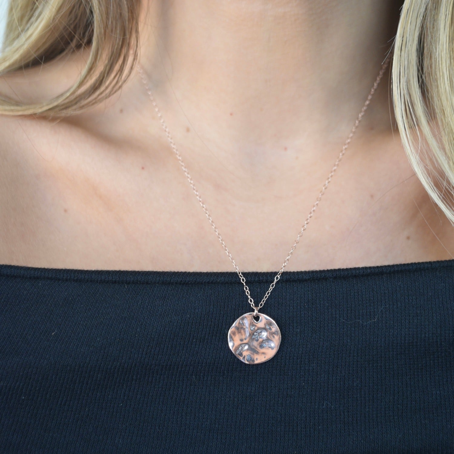 Rose Gold Hammered Pendant Necklace - Livetta