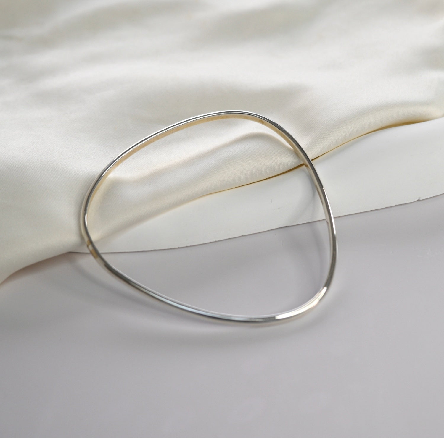 Signature Bangle - Livetta - 