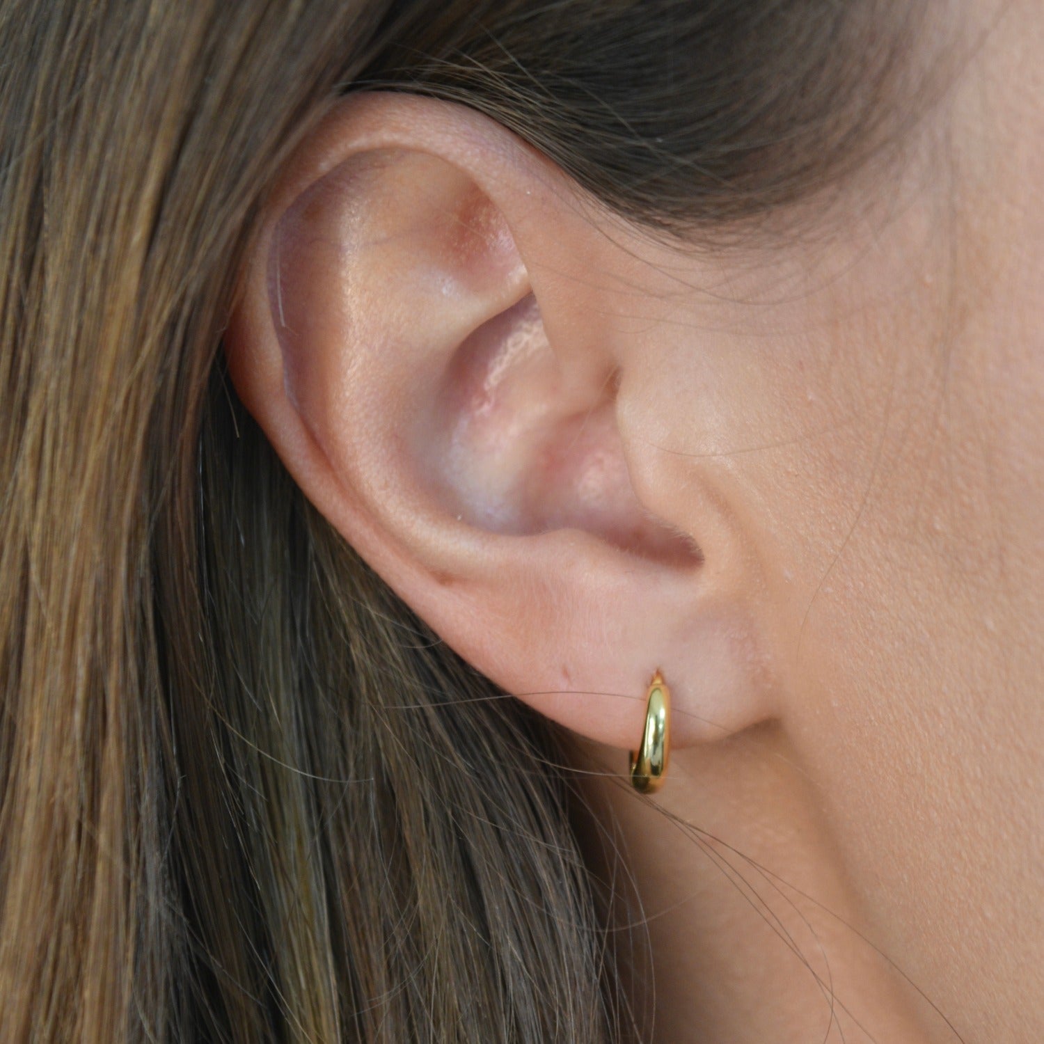 Gold signature huggies Livetta