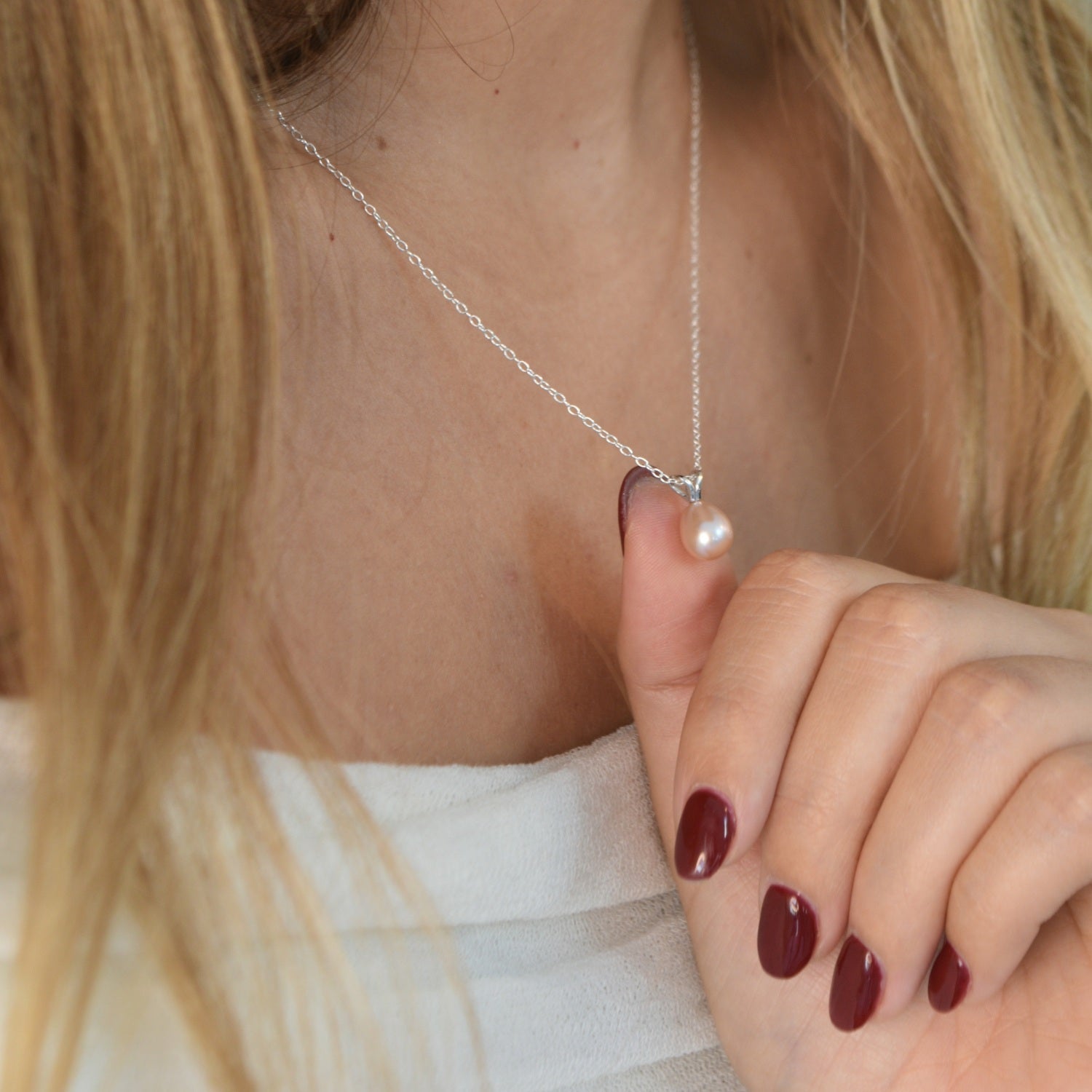 White Gold Drop Pearl pink Necklace - Livetta - 