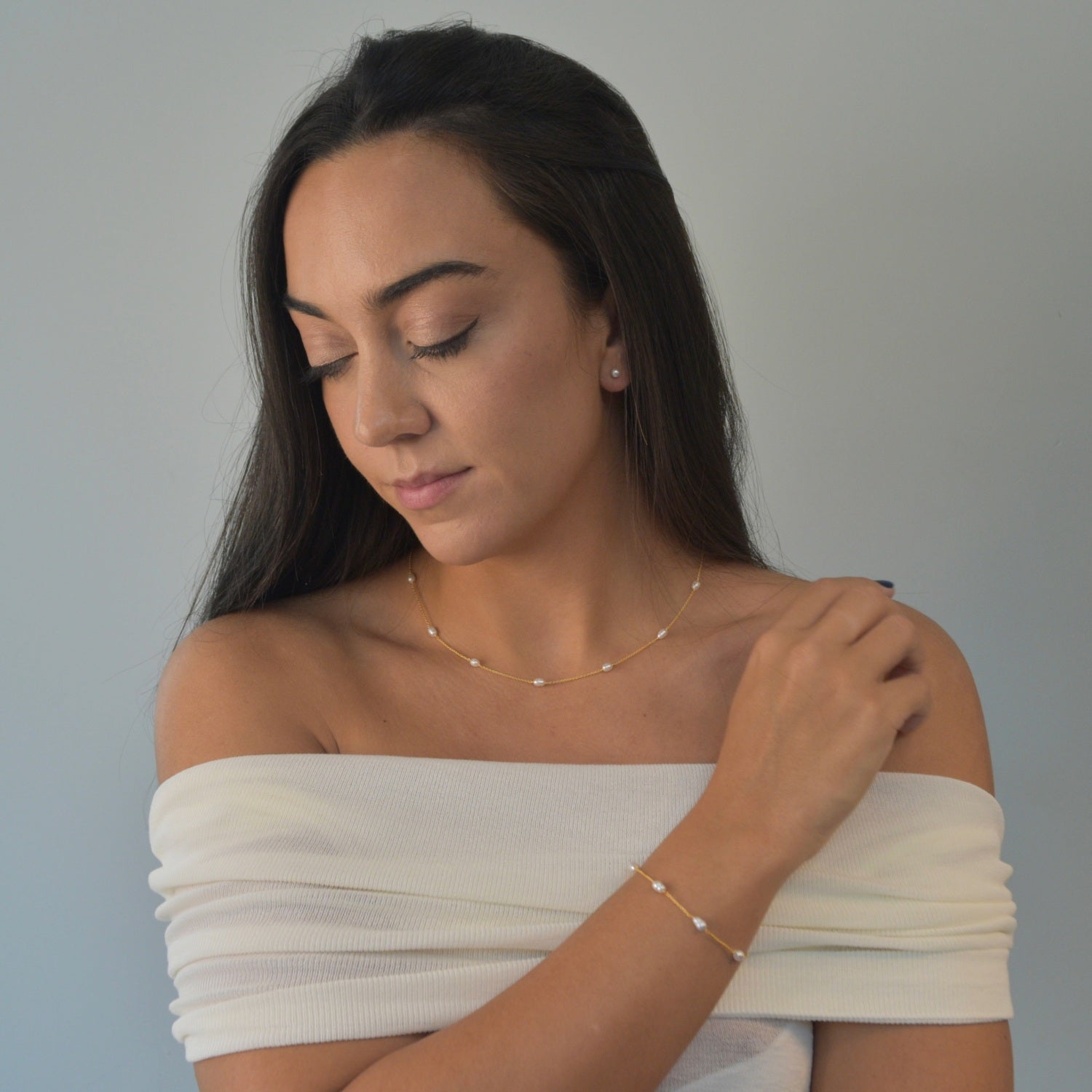 White Multi Pearl Necklace - Livetta - 